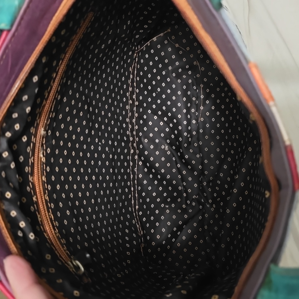 Stylish Speckled Tote Bag with Multicolor Stripes - Picture 3 of 5